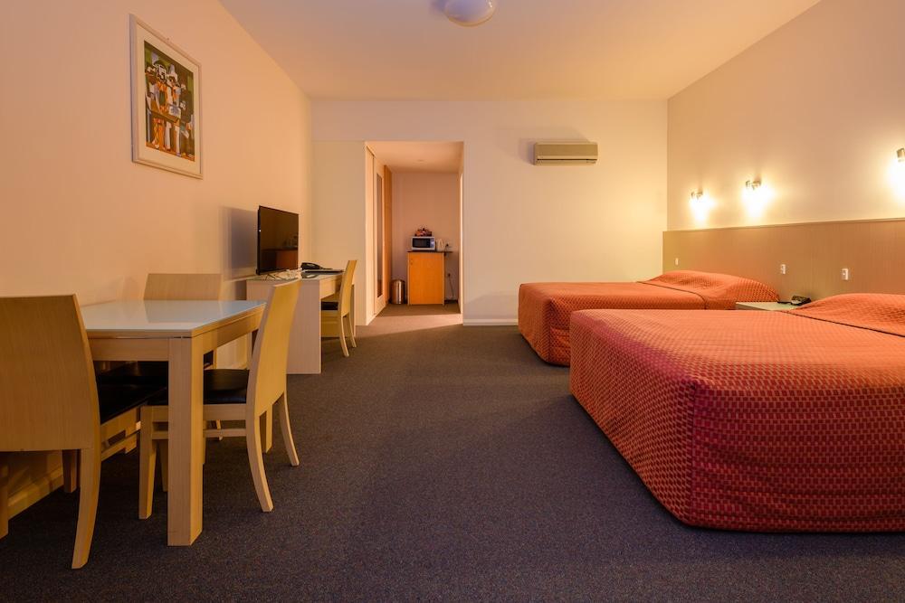 Mayfair Plaza Motel And Apartments Hobart Buitenkant foto