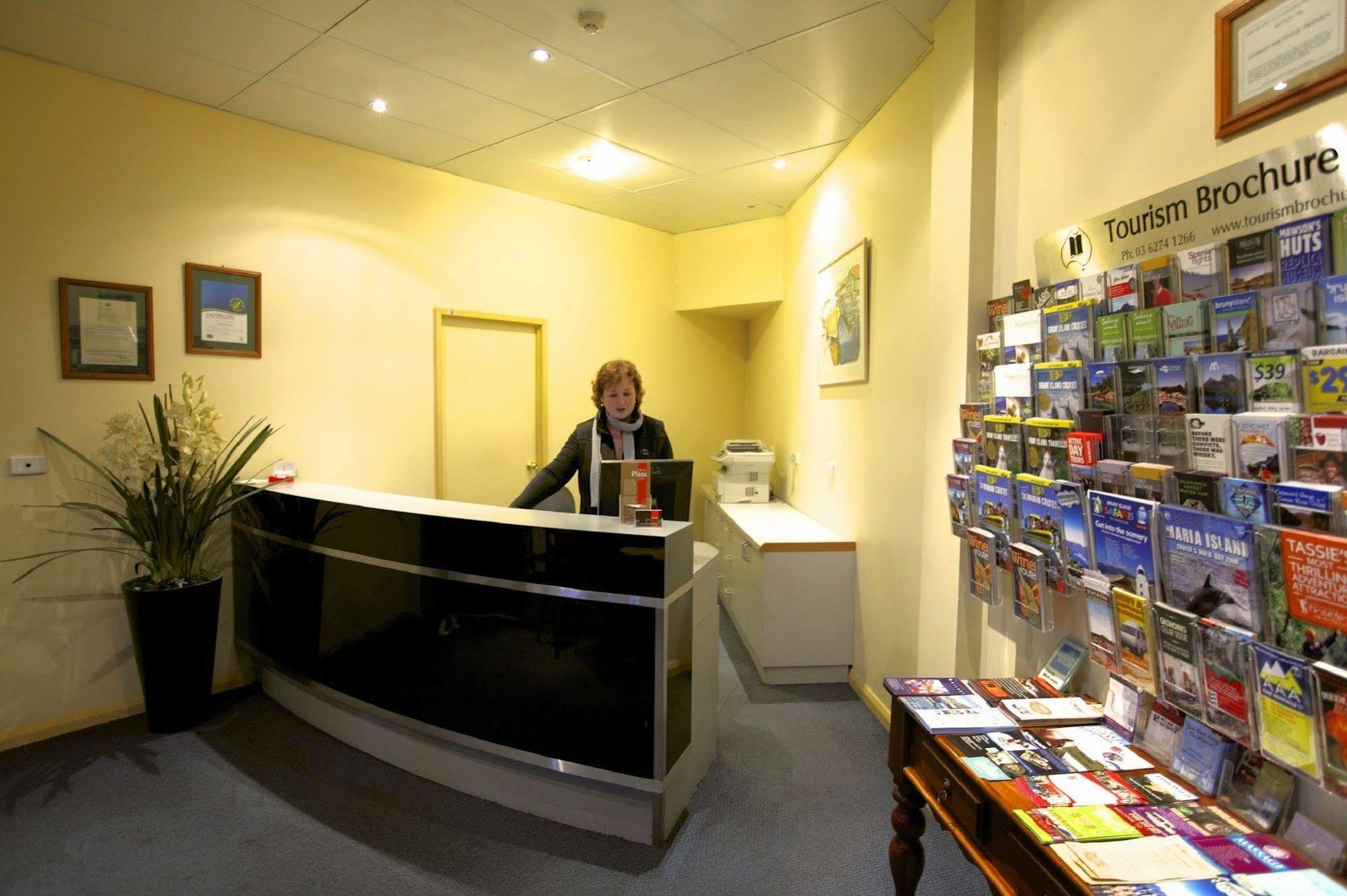 Mayfair Plaza Motel And Apartments Hobart Buitenkant foto